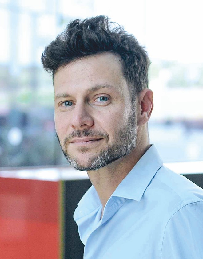 ד״ר אסף ביבס – אורתופד מומחה לבעיות וניתוחי כתף