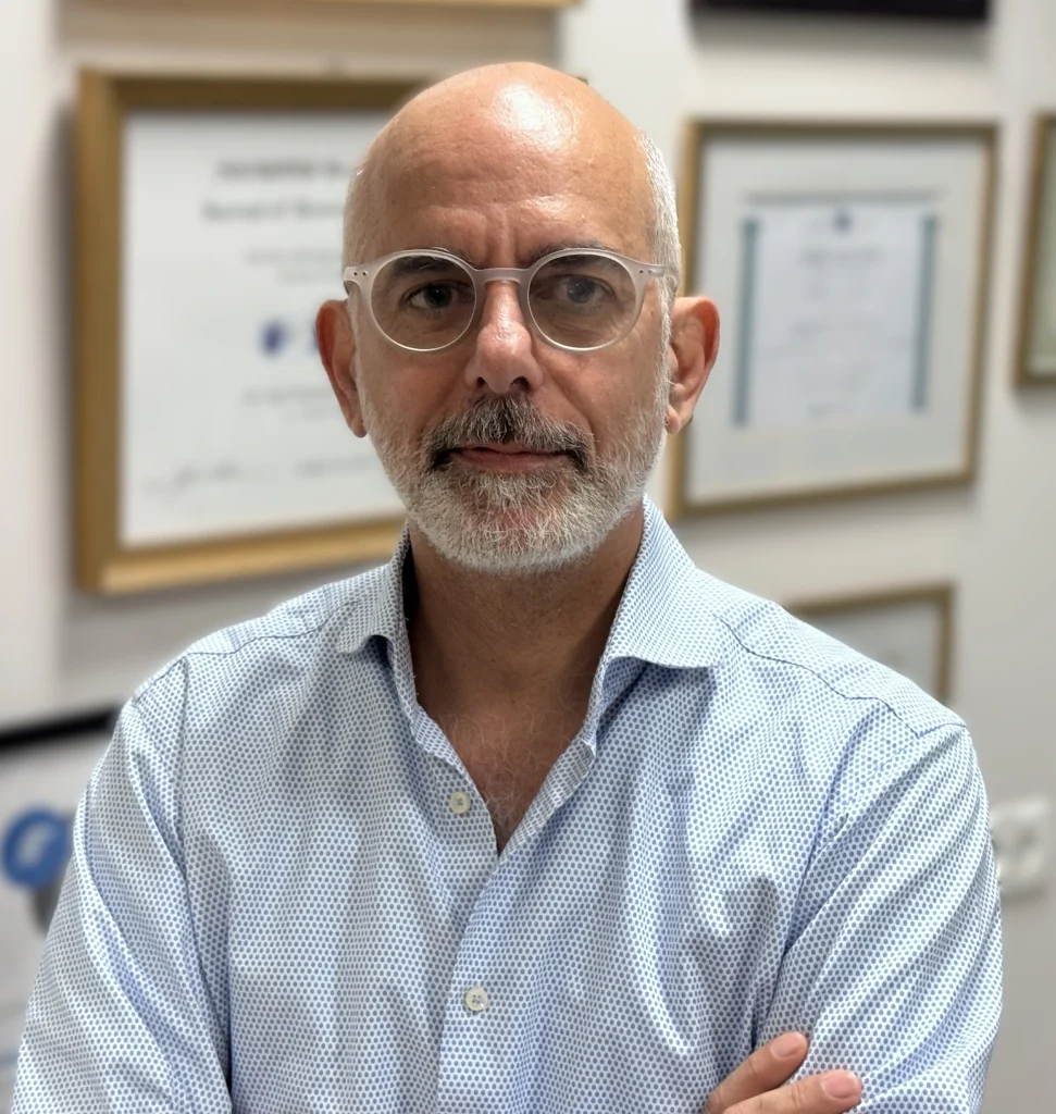 ד"ר טל שחר | מומחה לגידולי מוח ונוירוכירורגיה